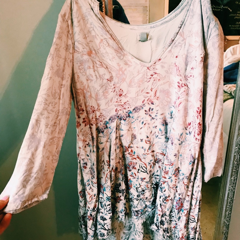 URBAN OUTFITTERS TOP